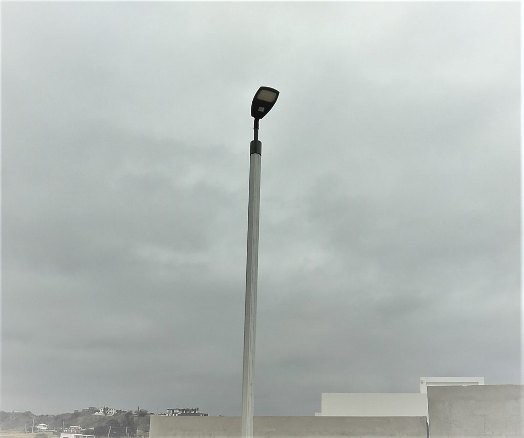Iluminando el camino – Punta Blanca
